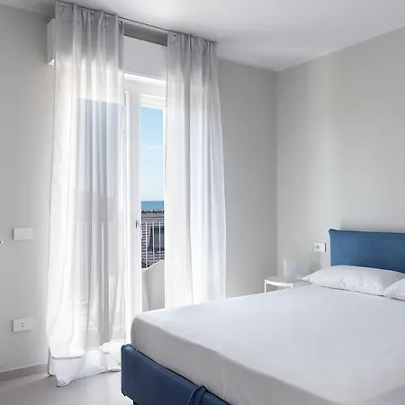 Ida Di Ilaria Caprioglio Apartment Varazze Exterior photo