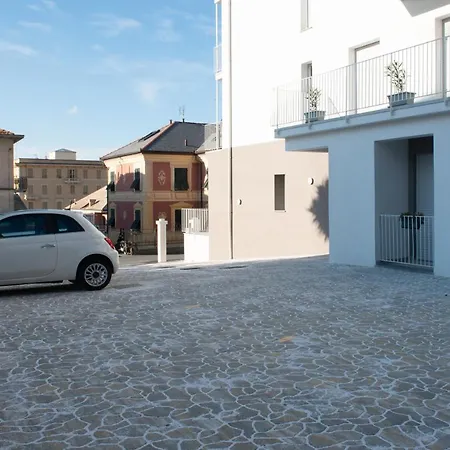 Ida Di Ilaria Caprioglio Apartment Varazze Exterior photo
